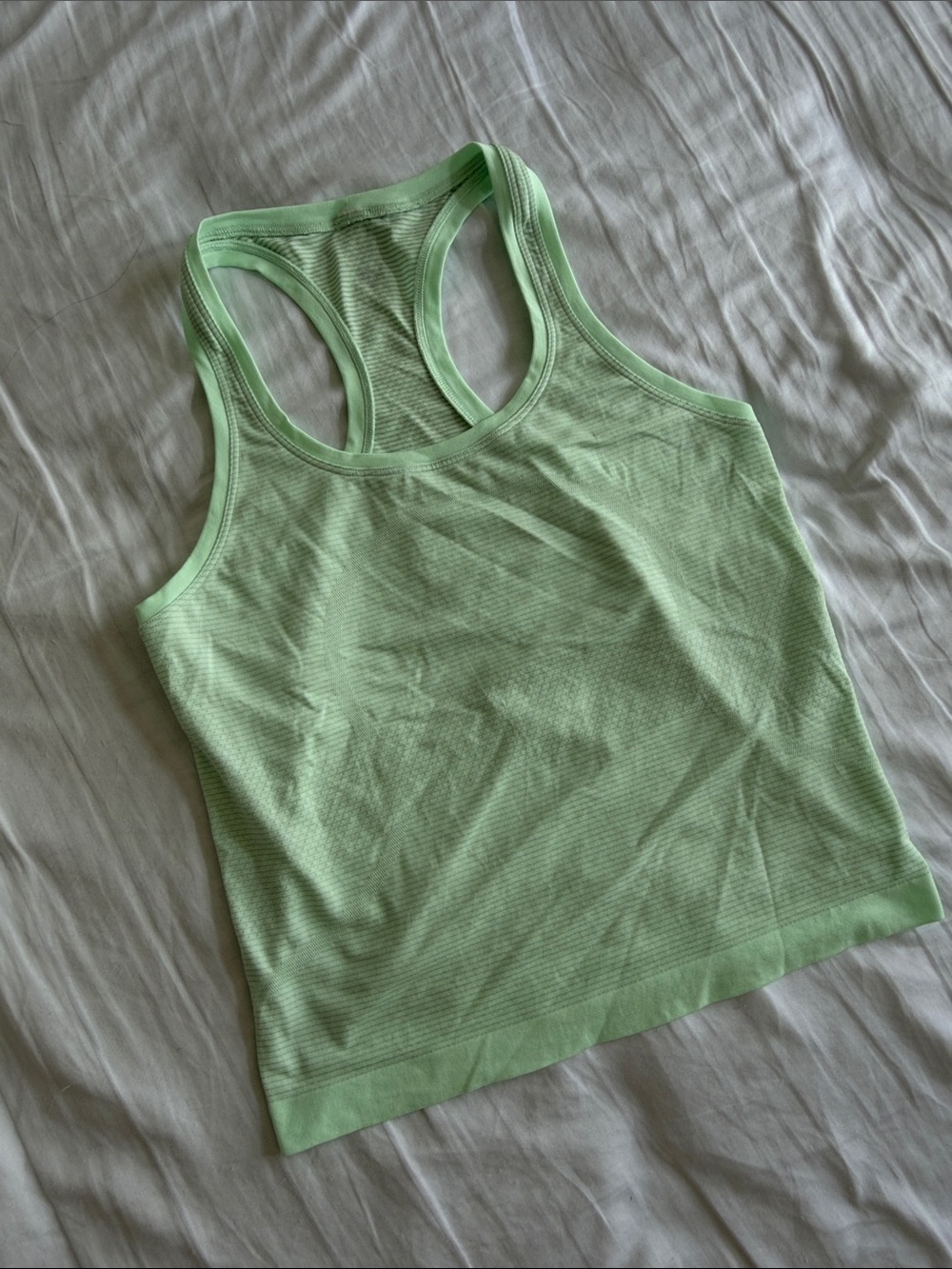 Lululemon swiftly tank